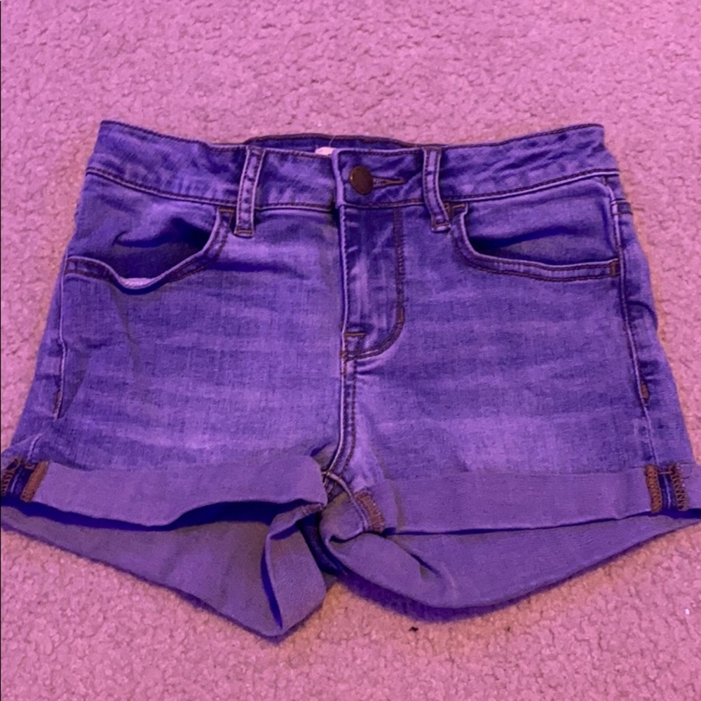 woman’s jean shorts